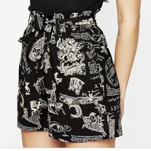 disturbia heresy paper bag shorts